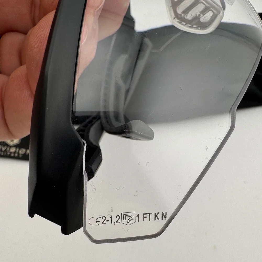 Revision Sawfly Ballistic Safety Glasses OSFM Black Excellent Clear ANSI Z87+‎